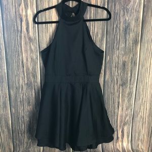 NWT Lulu’s Blck halter L dress *needs repair* Prom